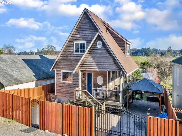 90589 Clark Rd, Warrenton, OR 97146