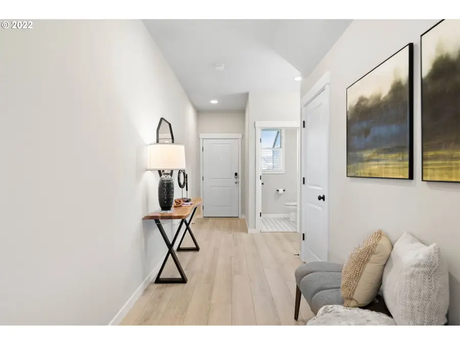 3129 S Magnolia Dr #Lot 742, Cornelius, OR 97113 - #3