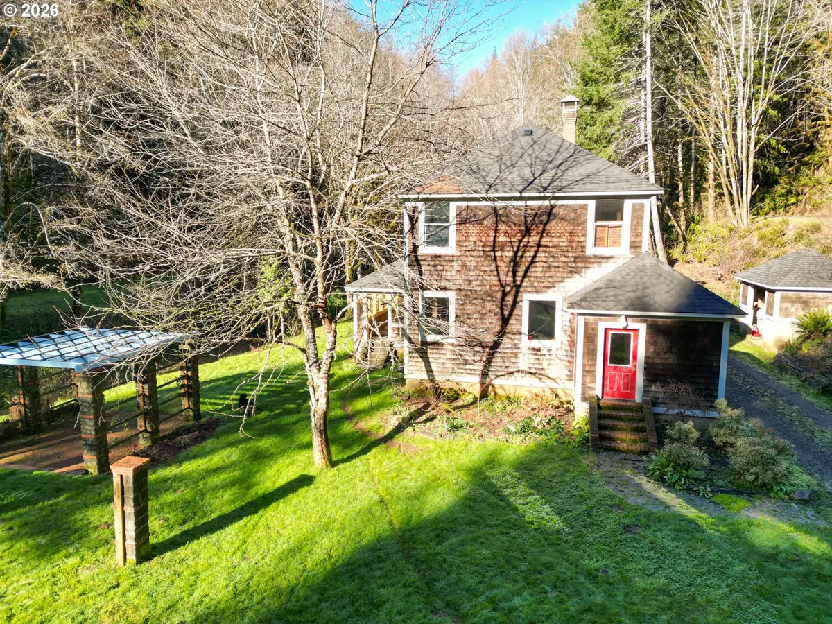 92976 Deadwood Creek Rd, Deadwood, OR 97430 - Image #1