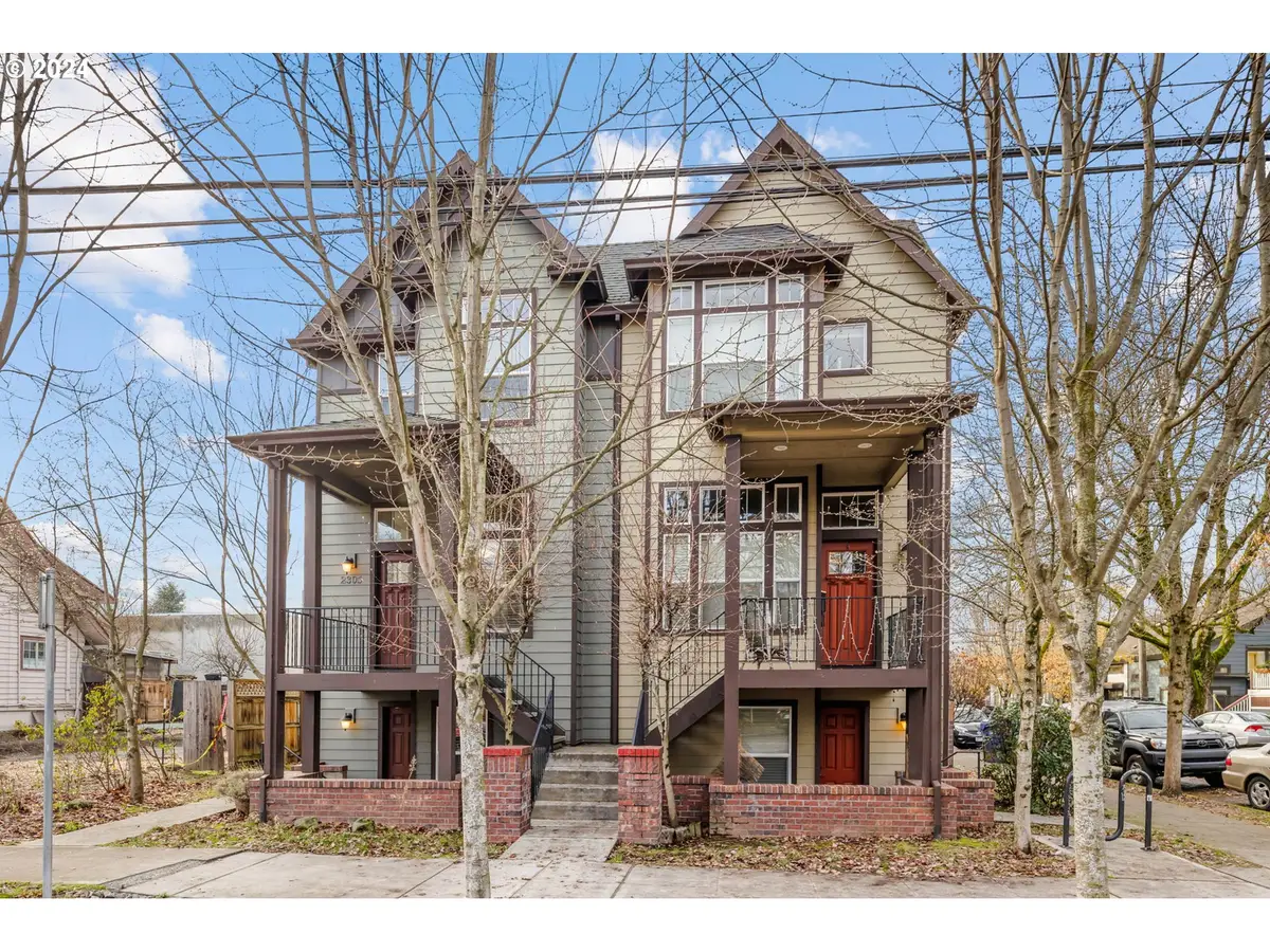 2303 SE 12th Ave #4, Portland, OR 97214 - Image #1