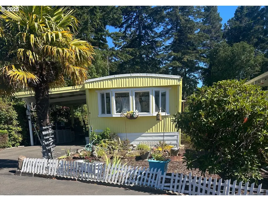 3760 Highway 101 #16, Florence, OR 97439 - Image #2