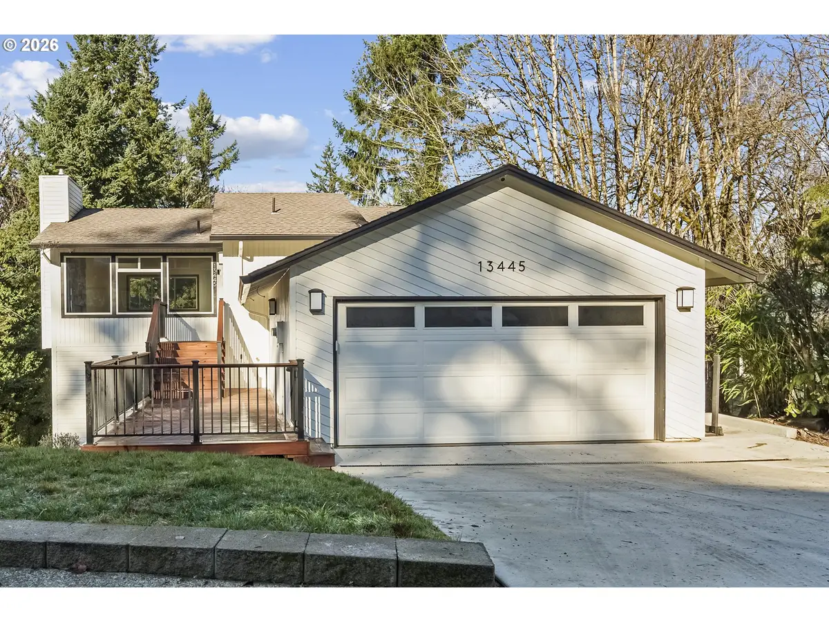 13445 Applegate Ter, Oregon City, OR 97045 - Image #1
