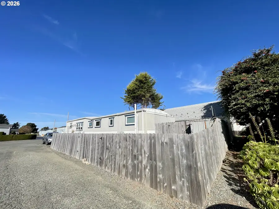 98090 W Benham Ln # 10, Brookings, OR 97415 - #2