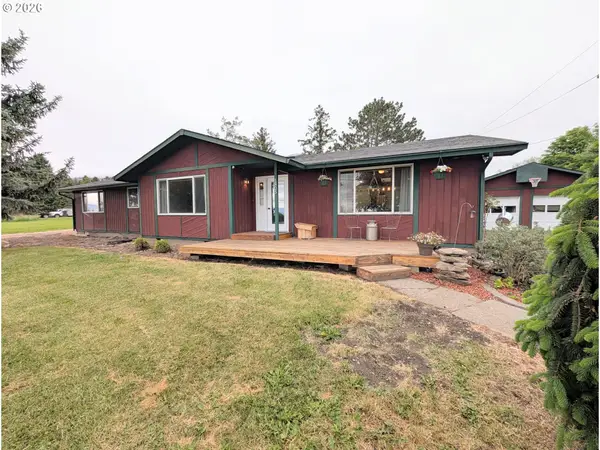 1805 Jasper St, Cove, OR 97824