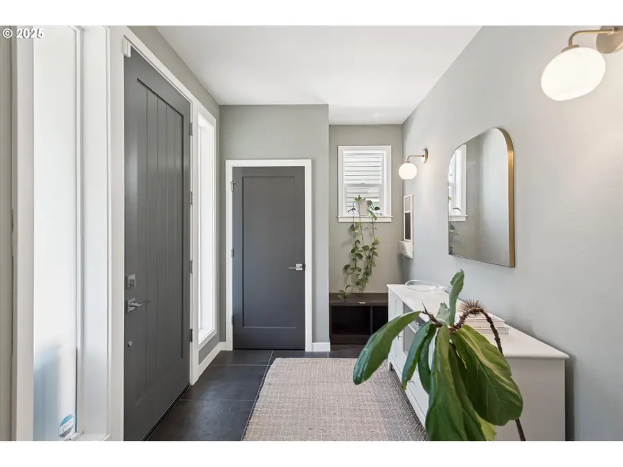 8274 SW 47th Ave, Portland, OR 97219 - Image #3