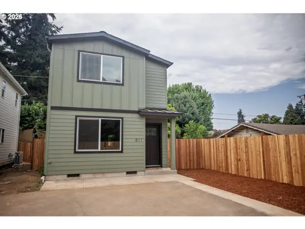 815 Horn Ln, Eugene, OR 97404
