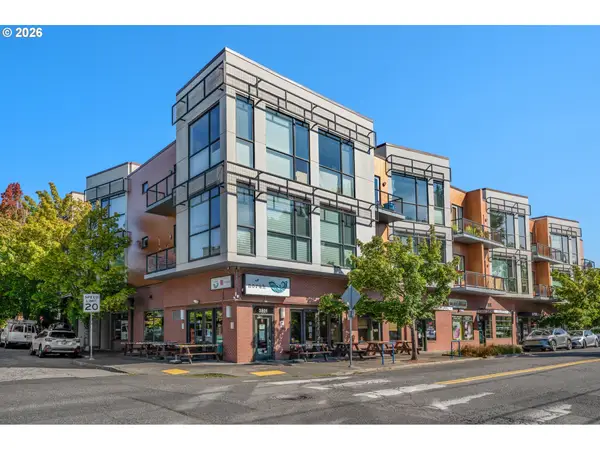 838 SE 38th Ave #306, Portland, OR 97214