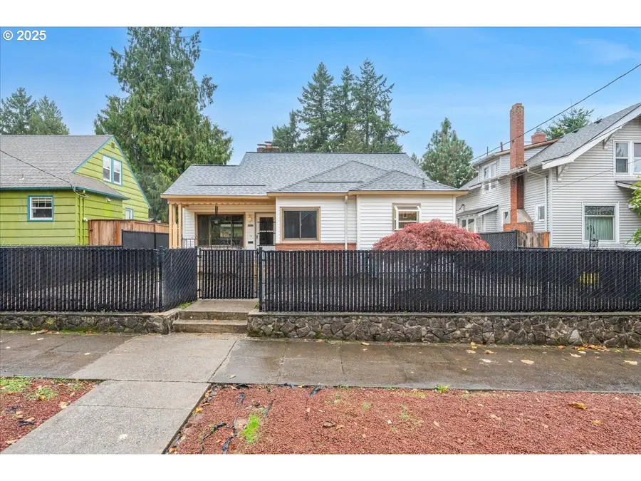 5925 NE 27th Ave, Portland, OR 97211 - Image #2
