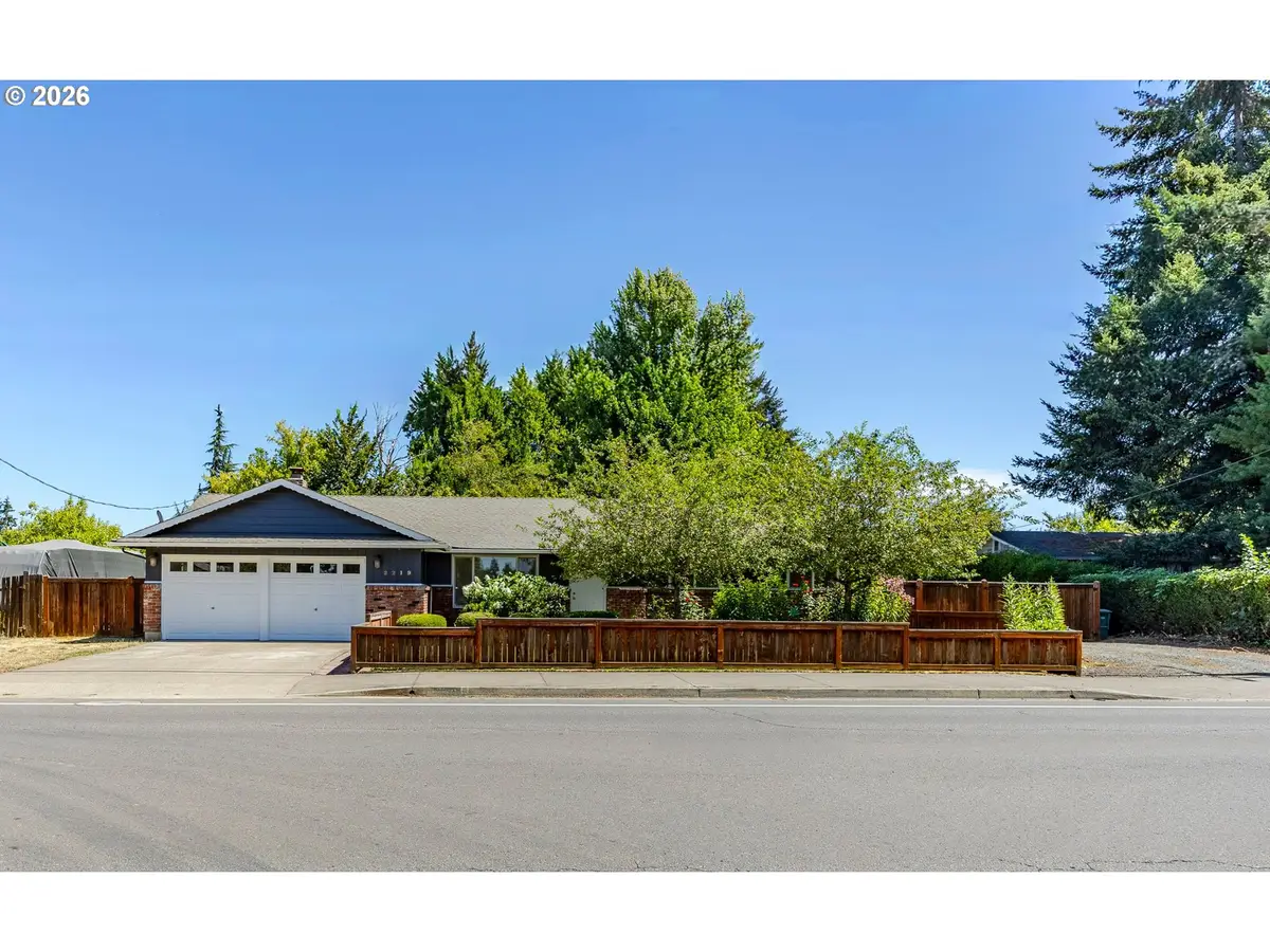 2219 19th St, Springfield, OR 97477 - #1