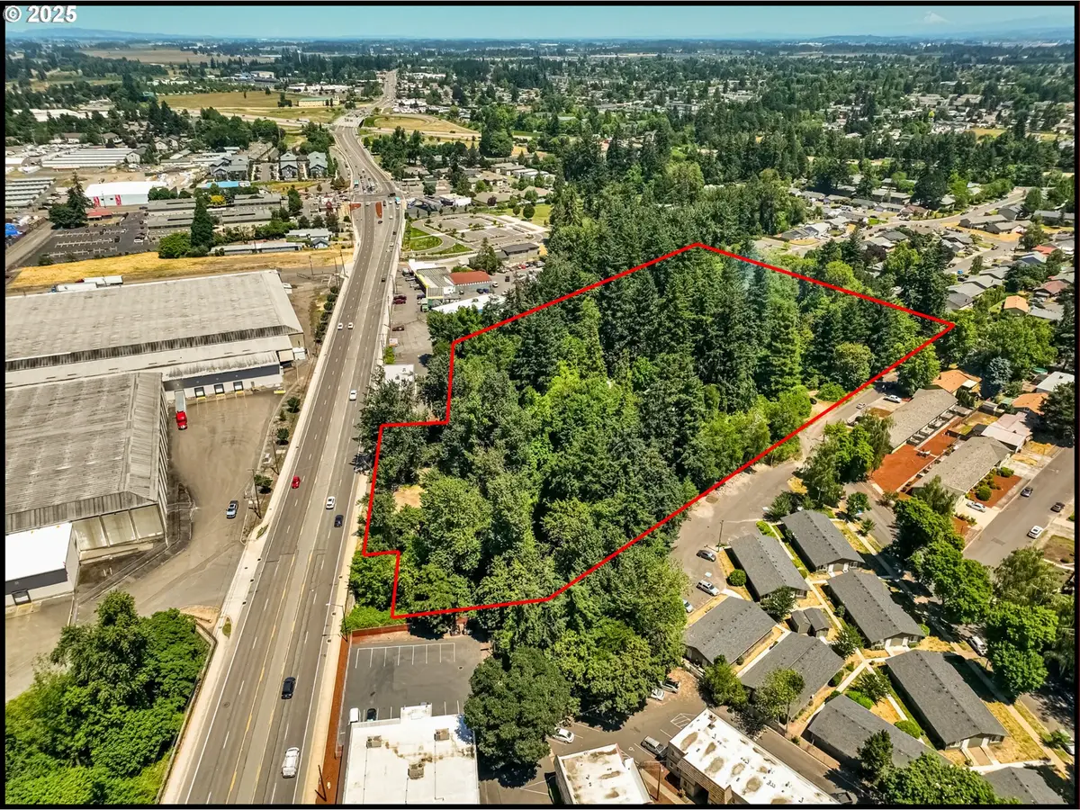 2557 Hummingbird St Ne, Salem, OR 97301 - Image #1