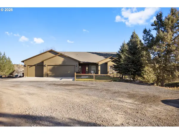 2662 NE Meadowcrest Dr, Prineville, OR 97754