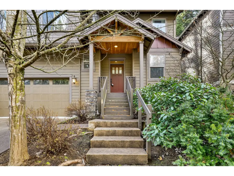 35822 Chinook St, Sandy, OR 97055 - #3