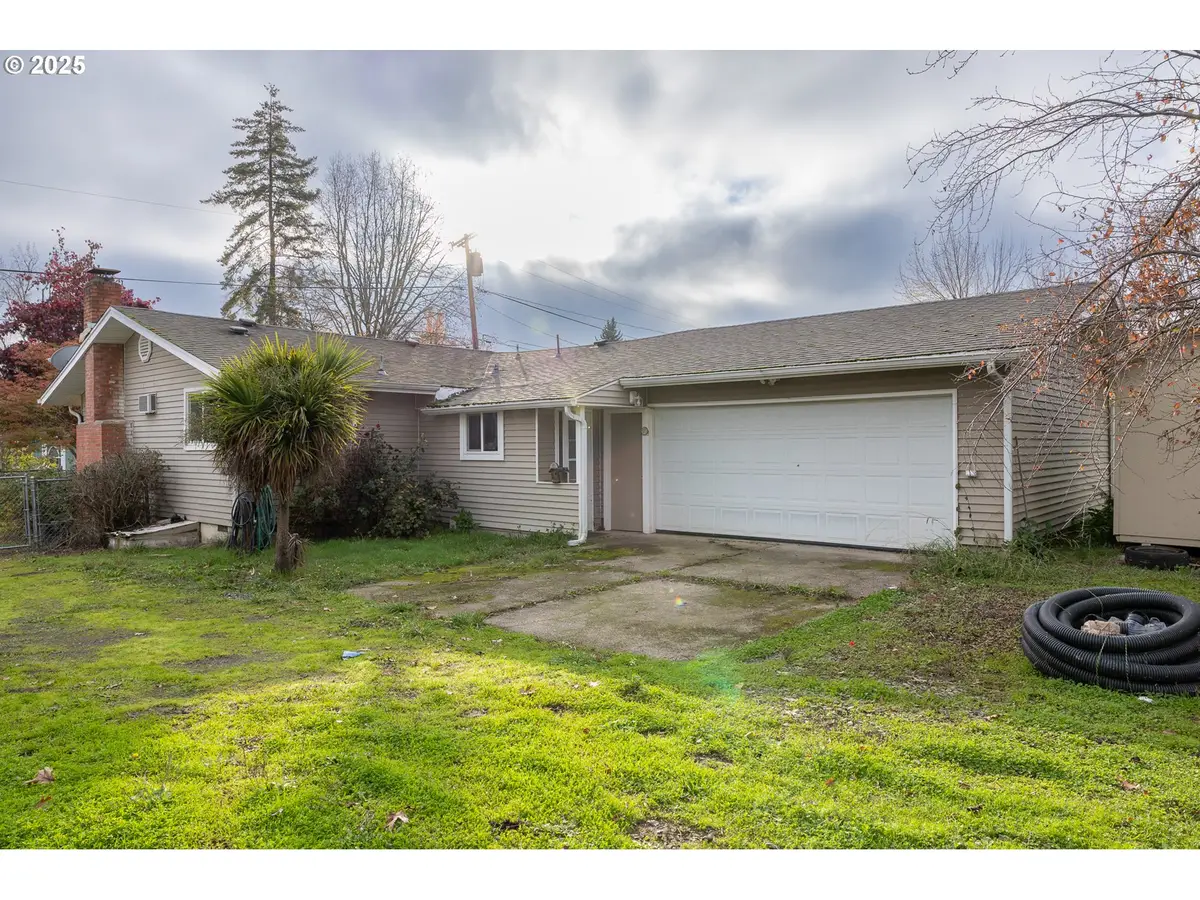 301 NW Midway St, Winston, OR 97496 - Image #1
