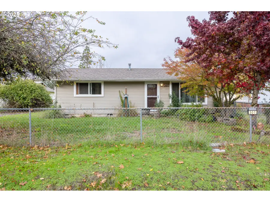 301 NW Midway St, Winston, OR 97496 - Image #3