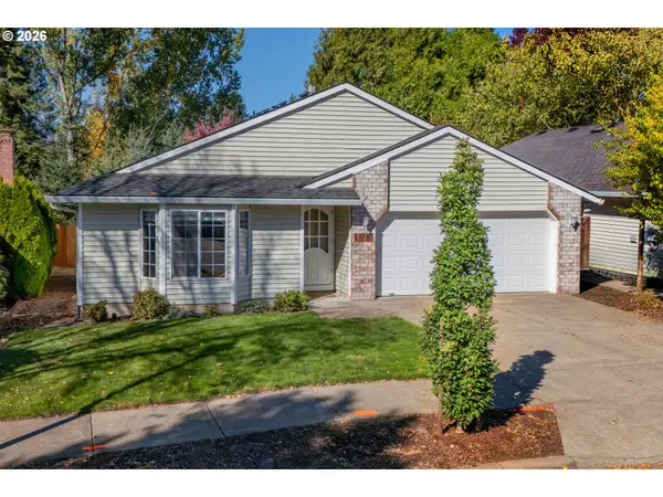 21181 SW Houston Dr, Sherwood, OR 97140