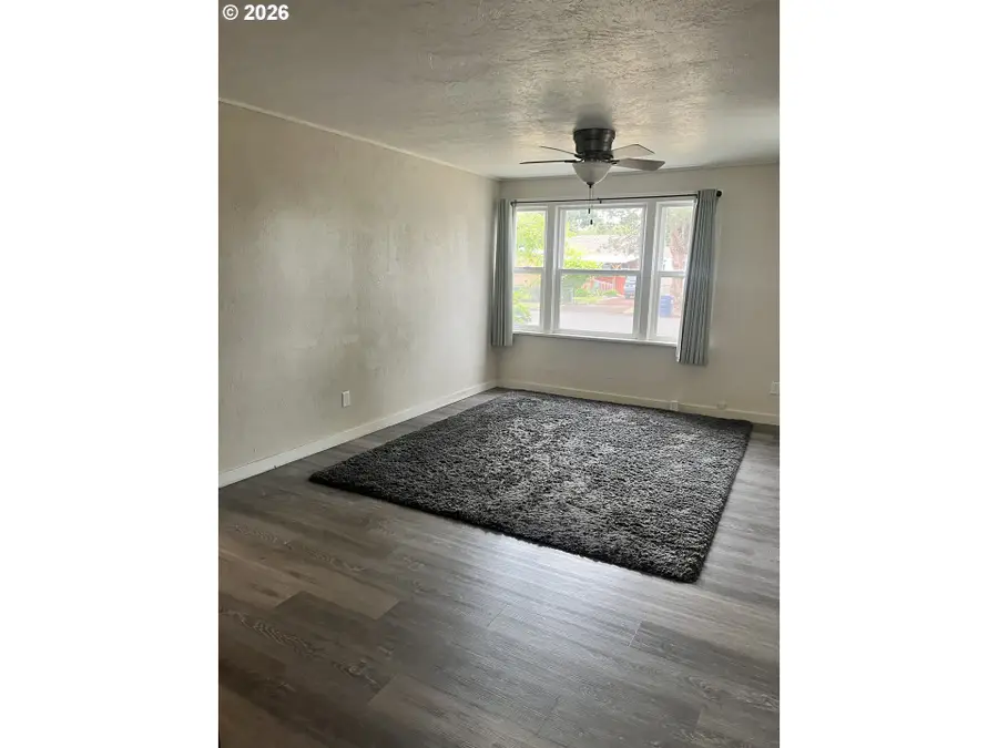 1453 C St, Springfield, OR 97477 - #3