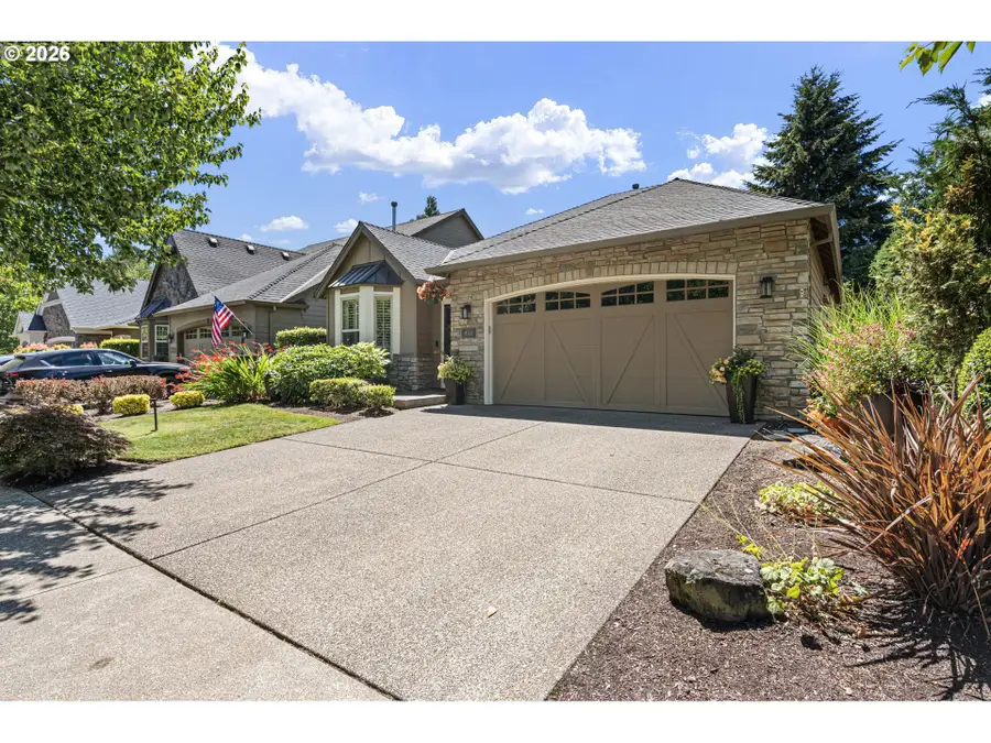 426 Troon Ave, Woodburn, OR 97071 - #2