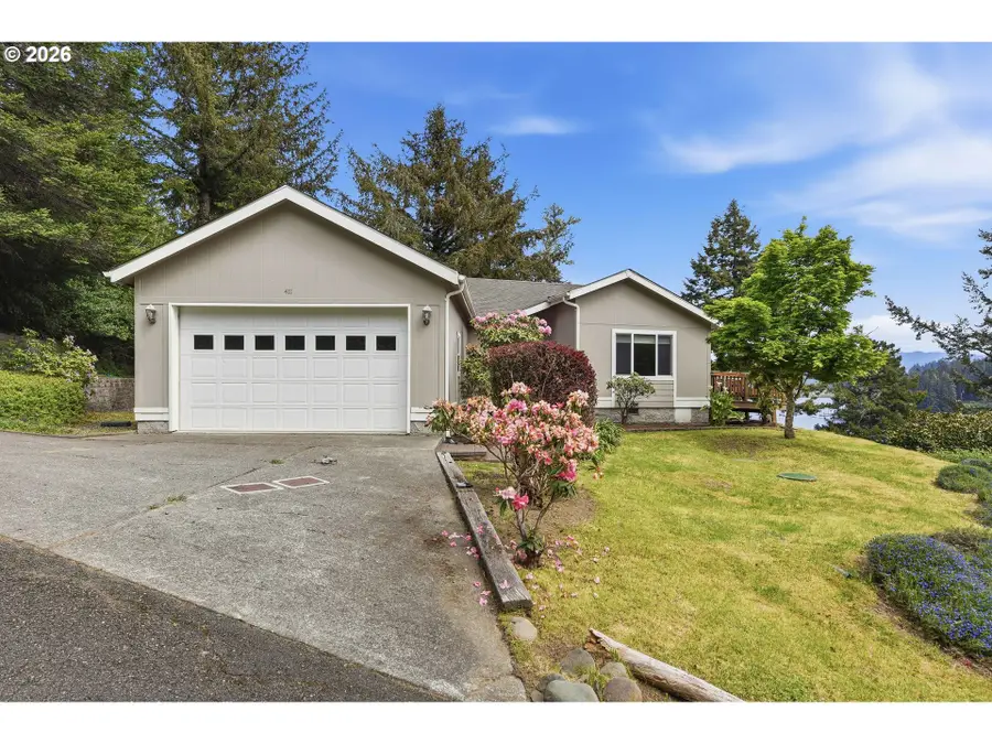 411 Tenmile Ter, Lakeside, OR 97449 - #3