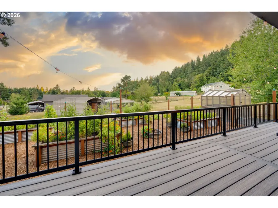 805 Insel Rd, Woodland, WA 98674 - #2