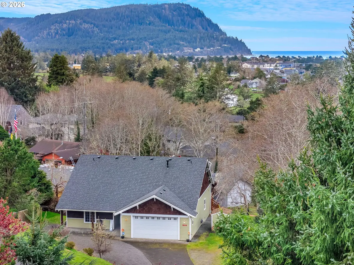 1805 Broadway St, Seaside, OR 97138 - #1