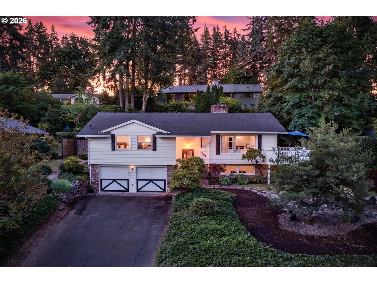 2680 Greentree Rd, Lake Oswego, OR 97034 - #1