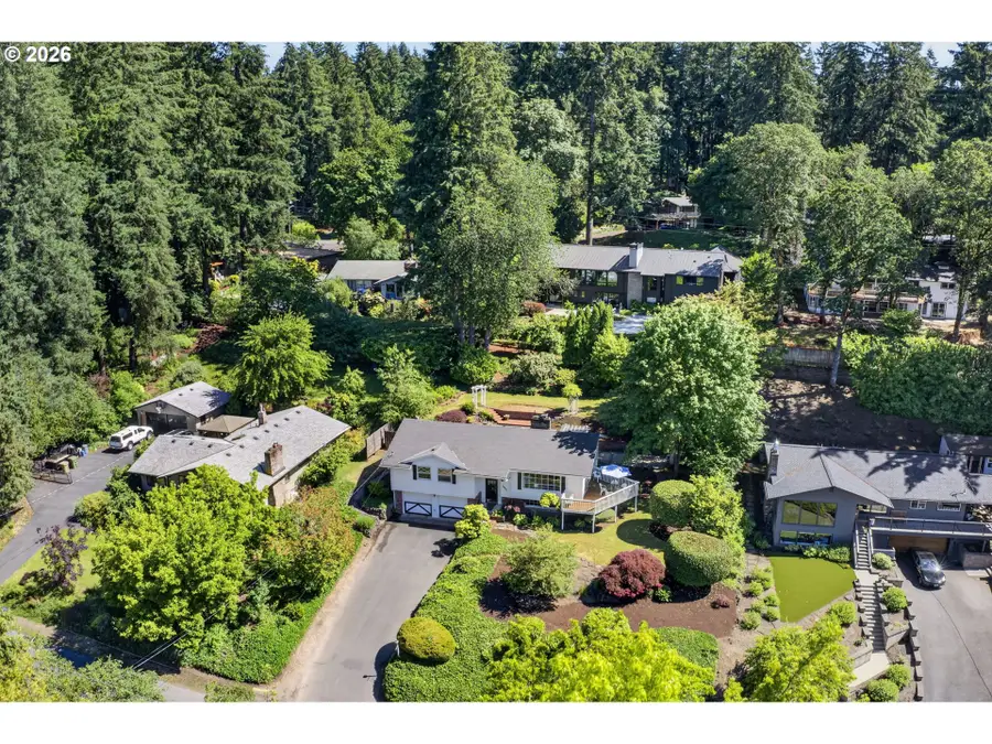 2680 Greentree Rd, Lake Oswego, OR 97034 - #3