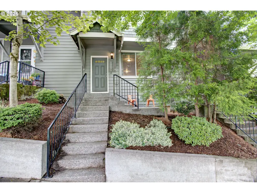19155 Oak Ave, Sandy, OR 97055 - #2