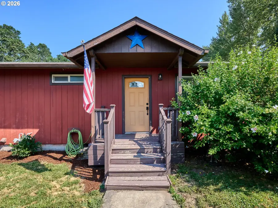1612 Habitat Ln, Silverton, OR 97381 - #2