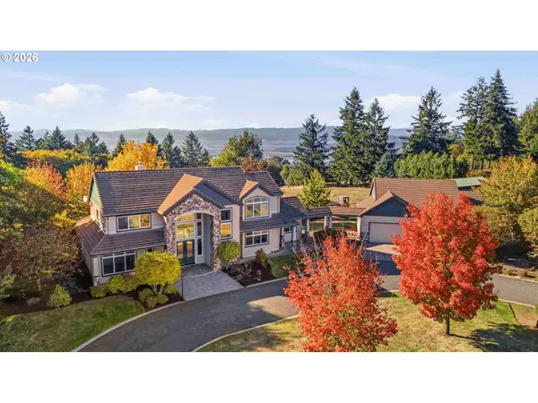 9055 SE Eola Hills Rd, Amity, OR 97101