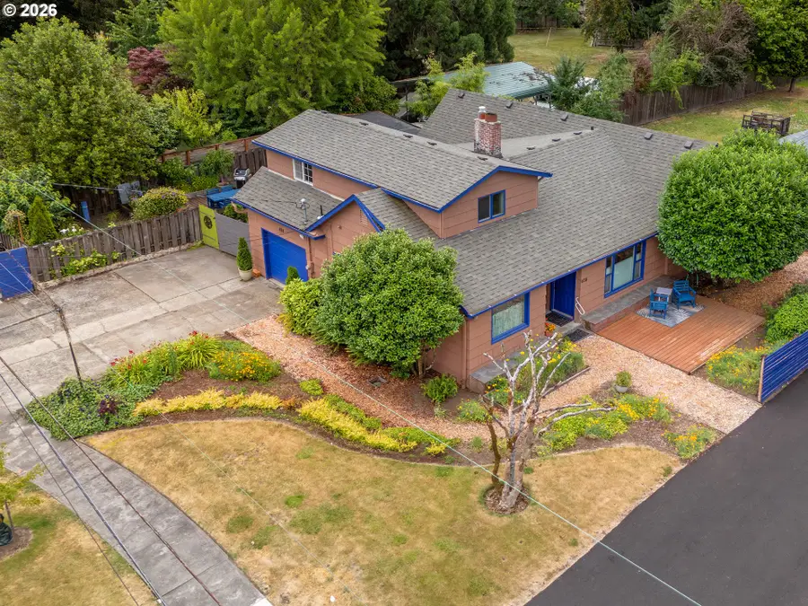 624 NE Edison St, Hillsboro, OR 97124 - #2