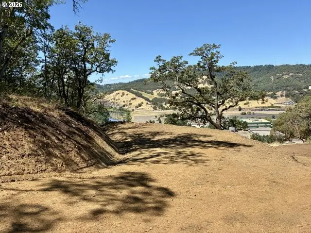 0 SE Strong Ave, Roseburg, OR 97470 - #3