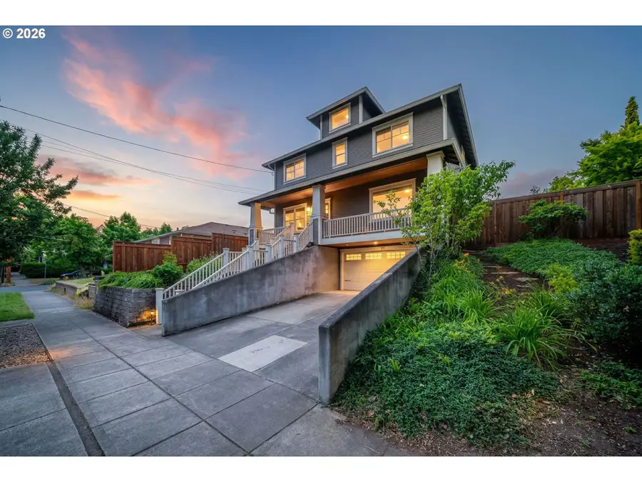 1115 SE Mall St, Portland, OR 97202 - #2