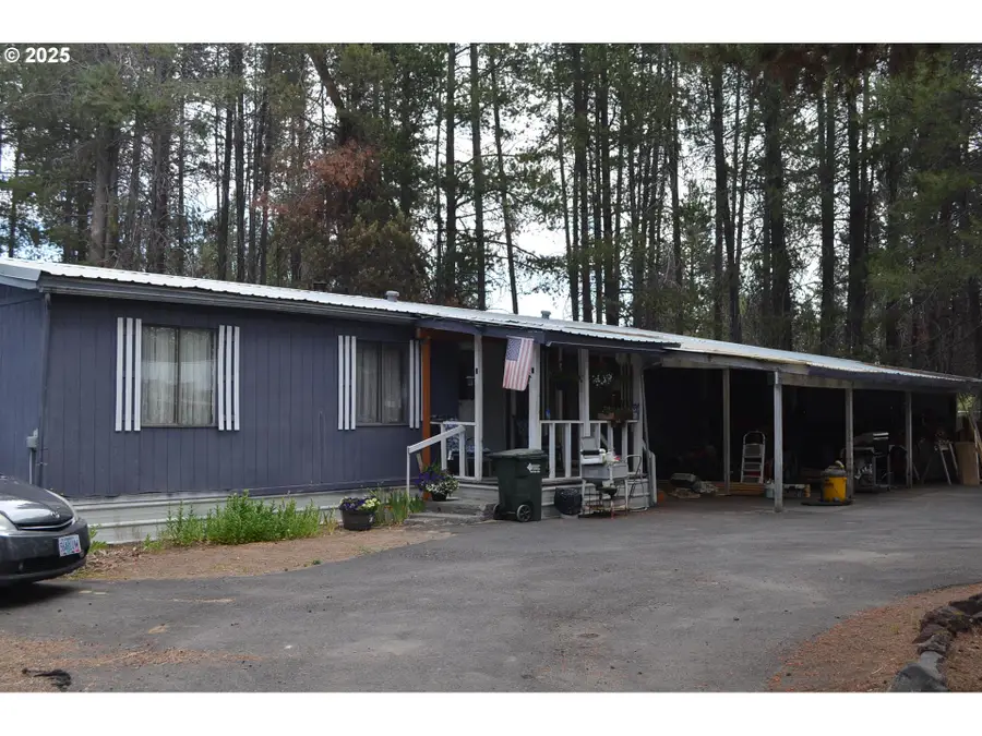 136028 Highway 97, Crescent, OR 97733 - Image #2