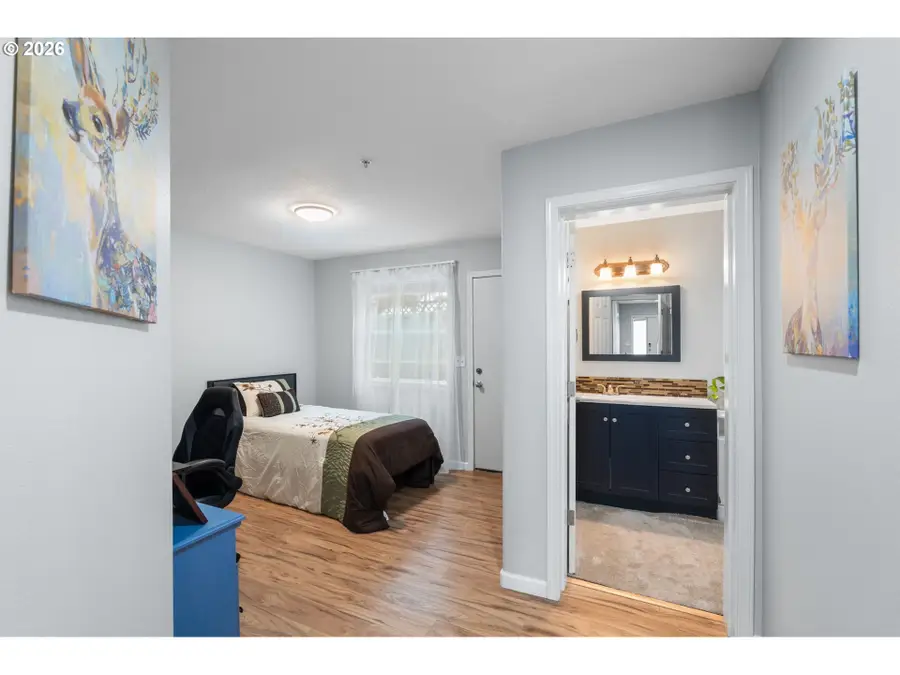 2619 SE 109th Ave, Portland, OR 97266 - #3
