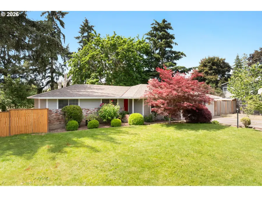 4815 SW 202nd Ave, Beaverton, OR 97078 - #3
