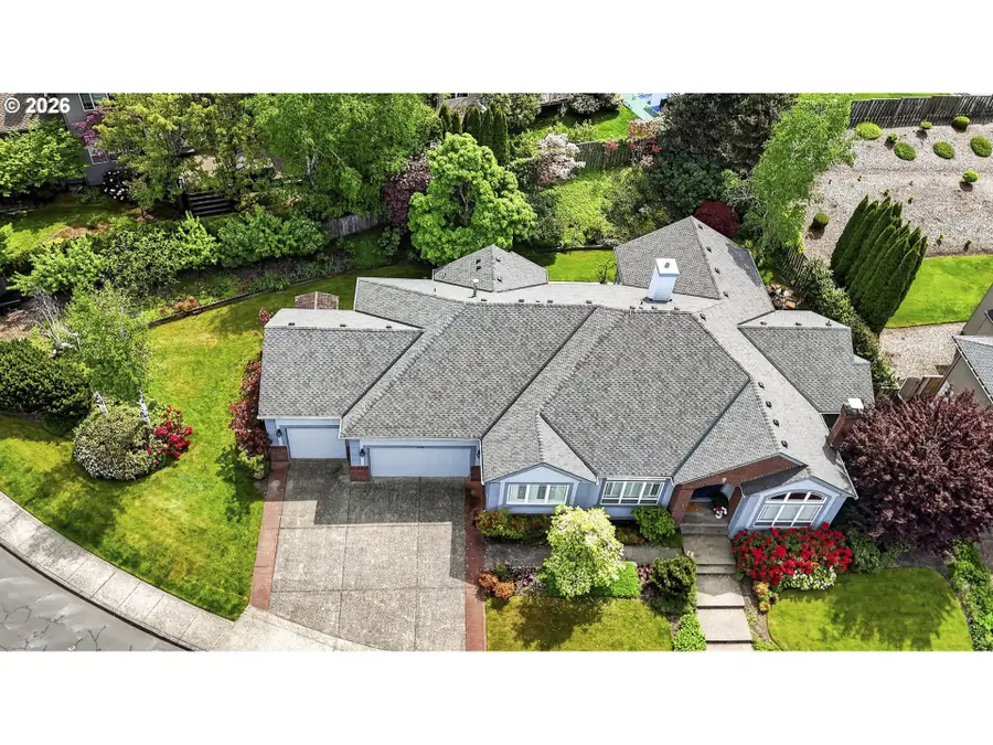14110 SW Mistletoe Dr, Tigard, OR 97223 - #2
