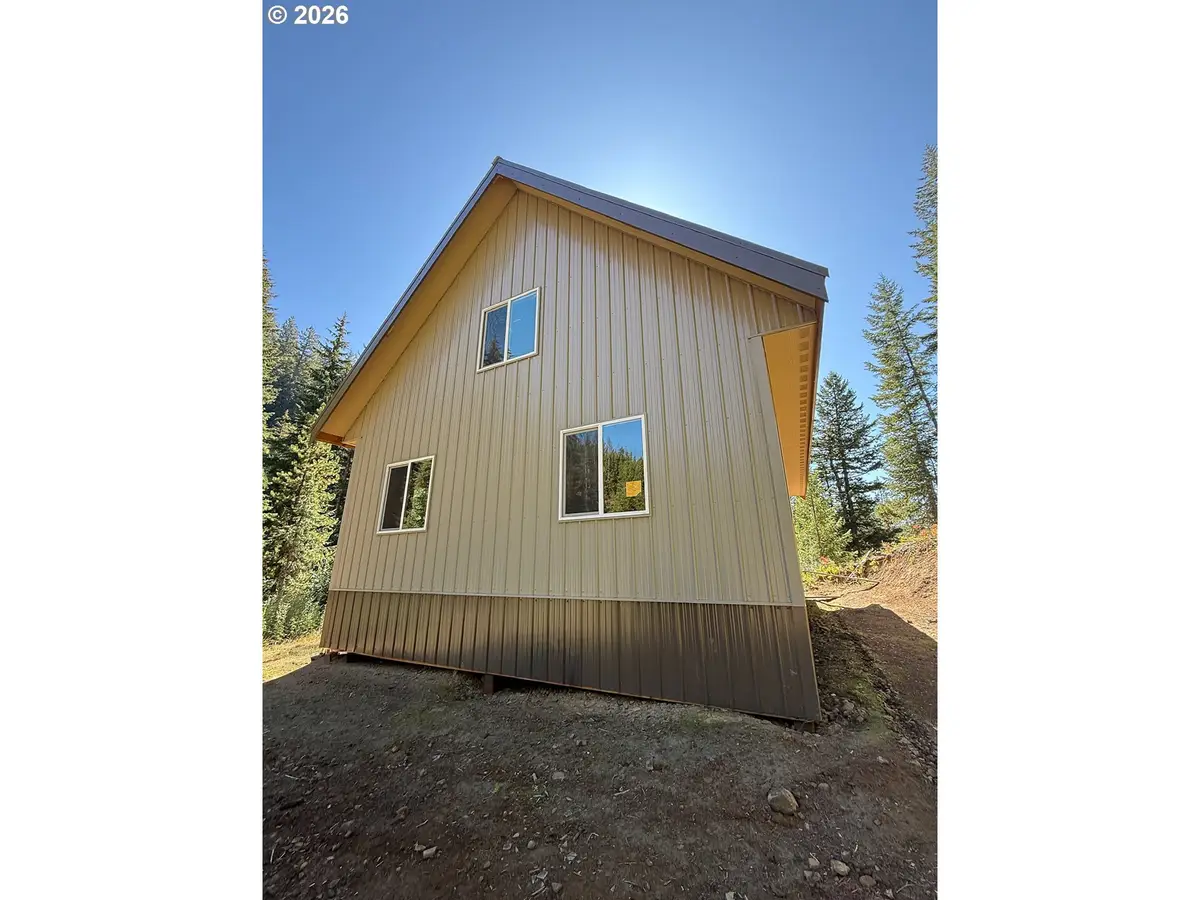 63850 Lost Creek Ln, Elgin, OR 97827 - #1