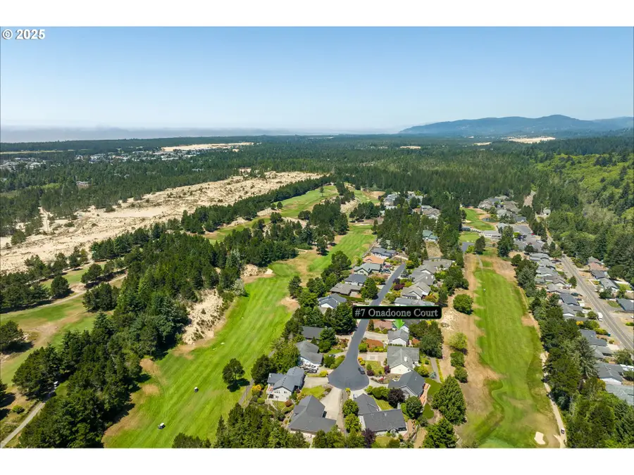 7 Onadoone Ct, Florence, OR 97439 - Image #2