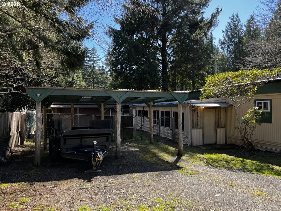 85141 Cedar Dr, Florence, OR 97439 - #2