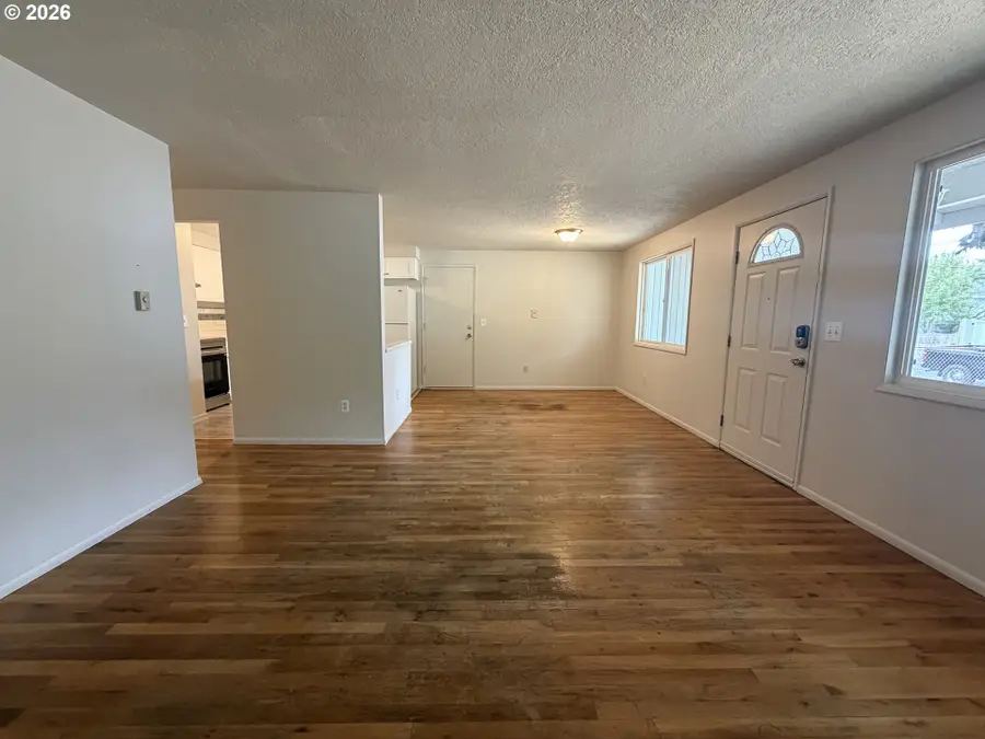 3910 SE 71st Ave, Portland, OR 97206 - #2