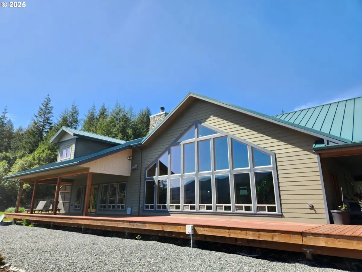 97425 N Bank Rogue River Rd, Gold Beach, OR 97444 - Image #1