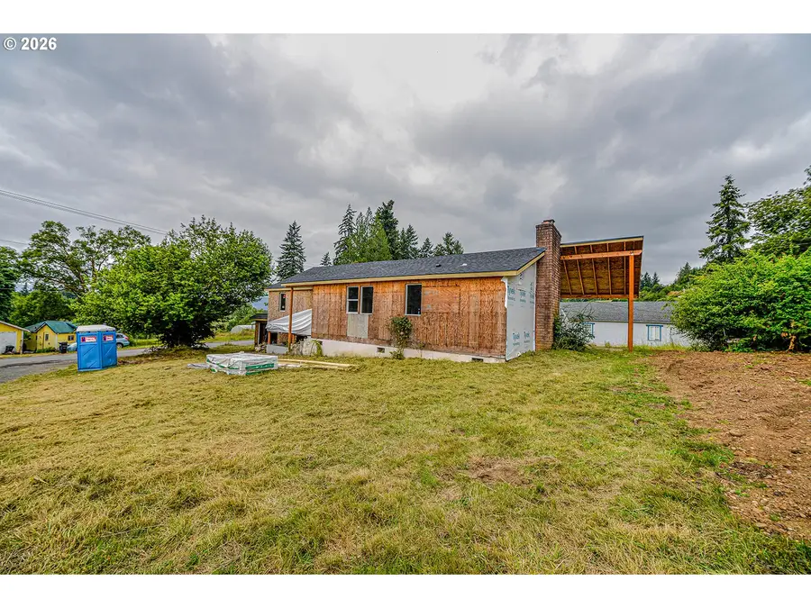 19769 Florence Dr, Clatskanie, OR 97016 - #2