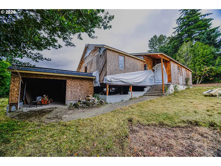 19769 Florence Dr, Clatskanie, OR 97016 - #3