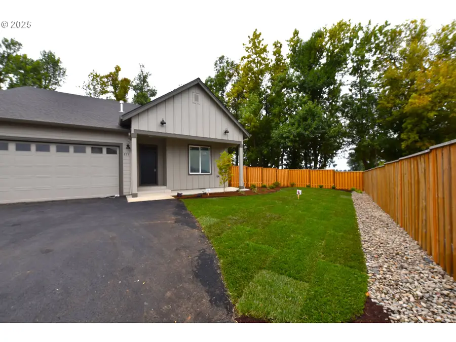 871 Oakleaf Way, Silverton, OR 97381 - Image #3