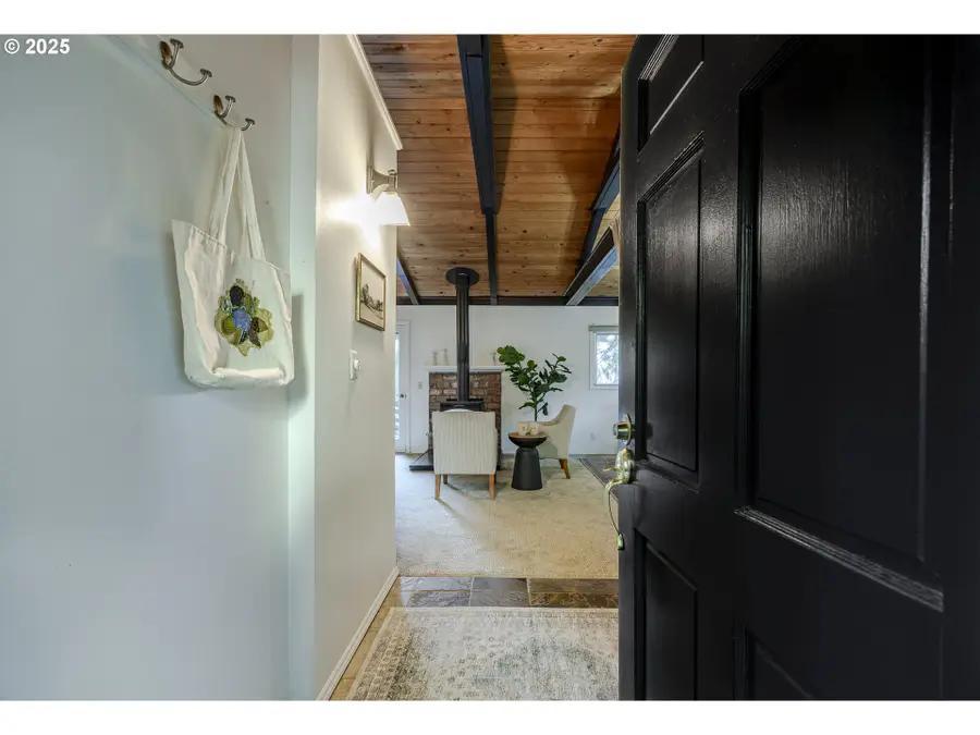 83694 Rio Rd, Florence, OR 97439 - Image #3