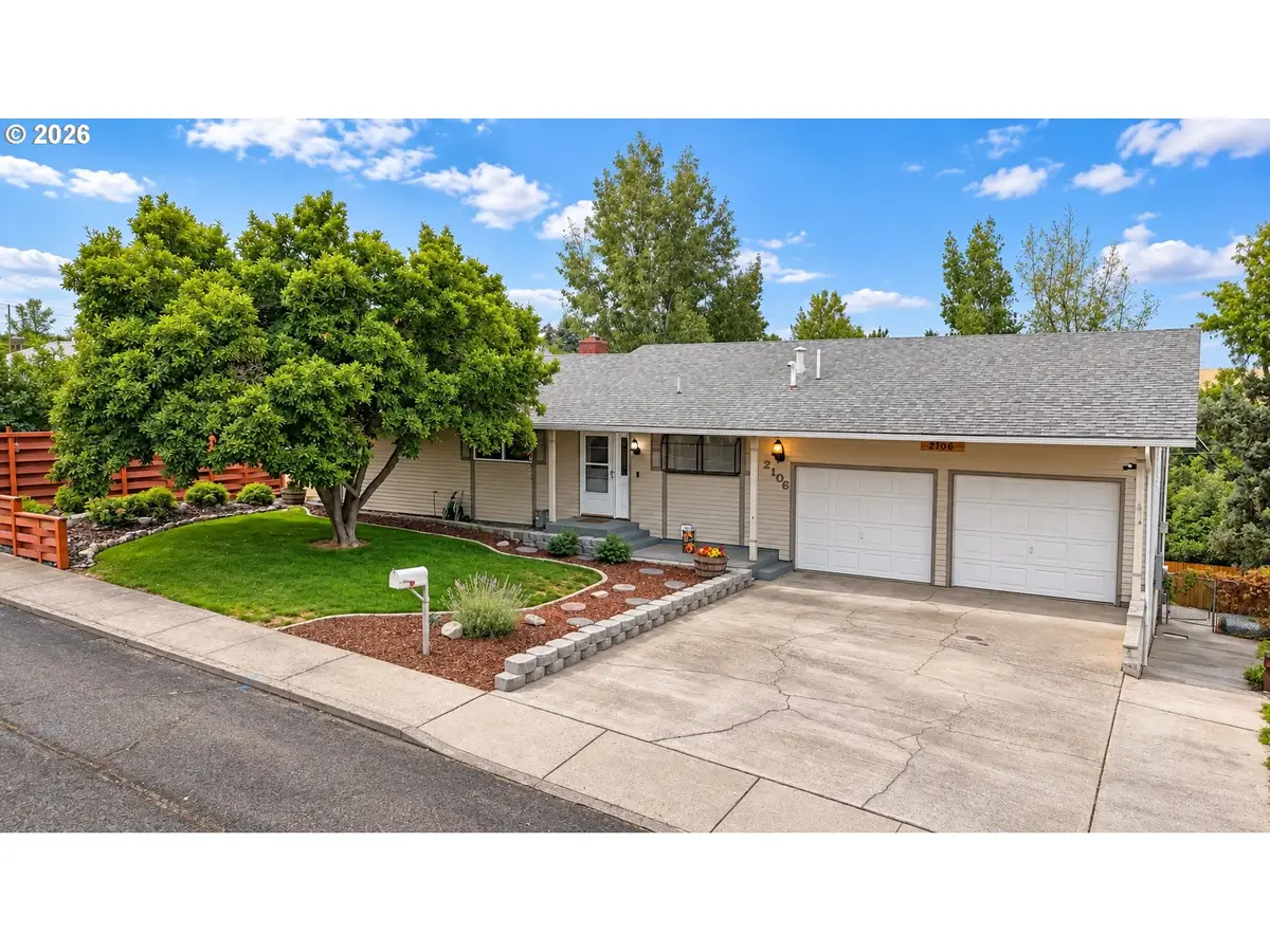 2106 SW Nye Ave, Pendleton, OR 97801 - #1