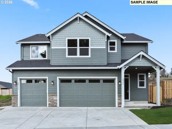 504 NE Trillium Dr #63, Estacada, OR 97023