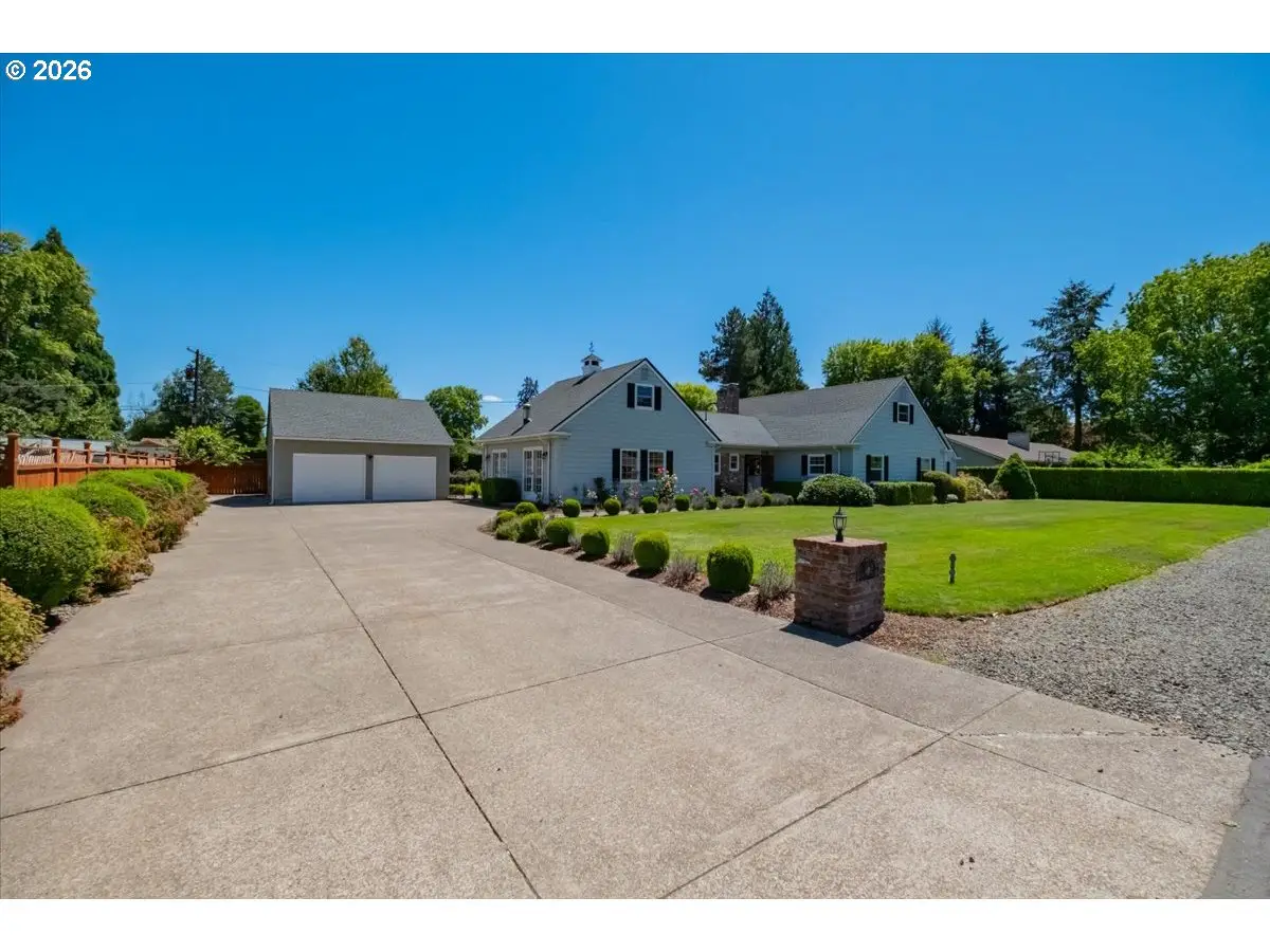 2715 Park Ter, Albany, OR 97321 - #1