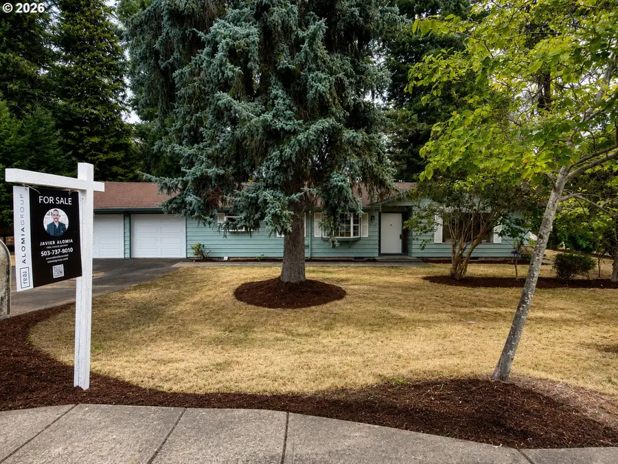 1769 SE Brookwood Ave, Hillsboro, OR 97123 - #2
