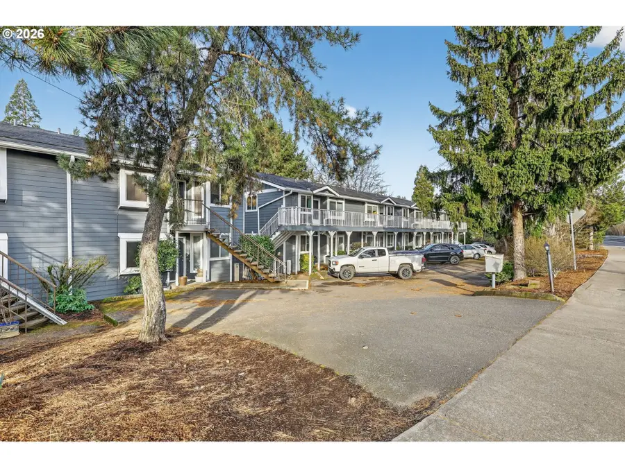 5111 SW Oleson Rd, Portland, OR 97225 - Image #3